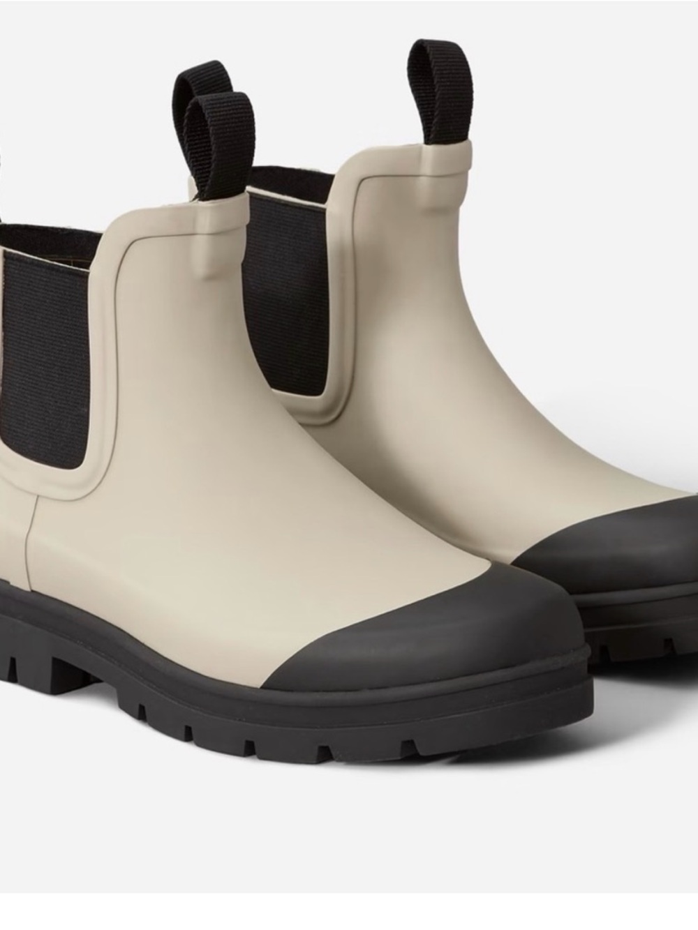 Everlane Chunky Chelsea Rain Boots in Stone